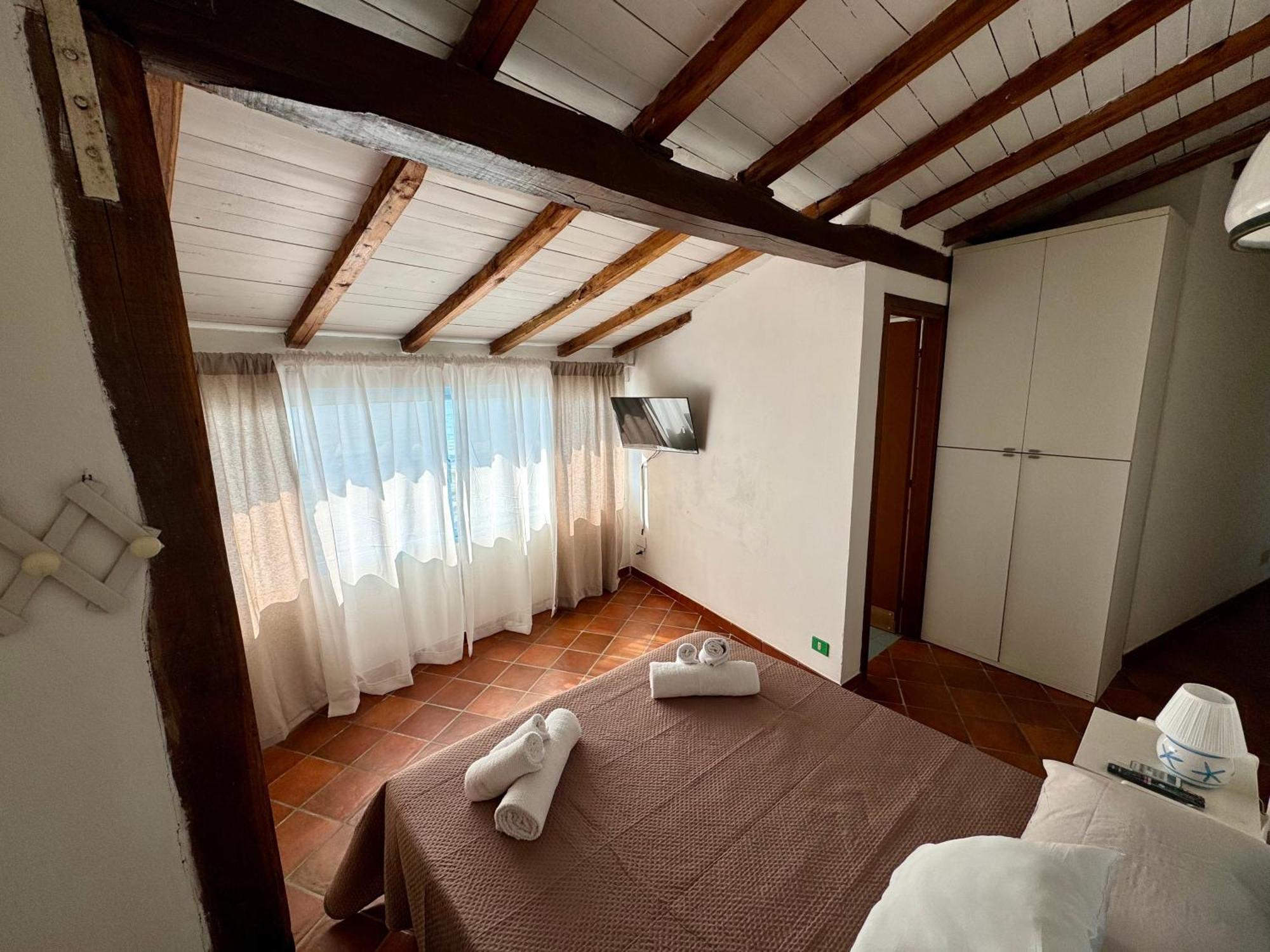 Golden Home Anzio Ngoại thất bức ảnh